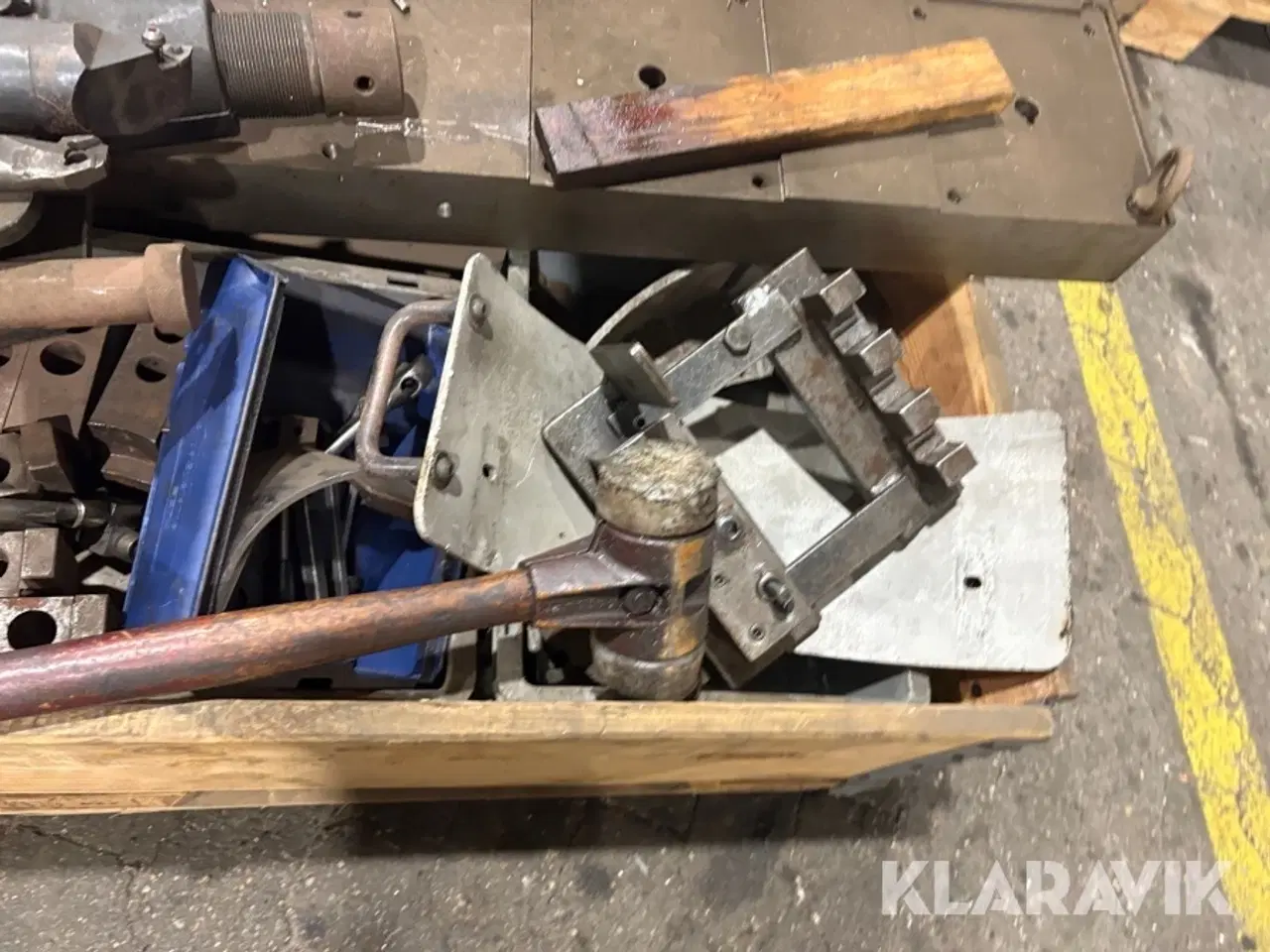 Billede 11 - Diverse drejestål og andet.