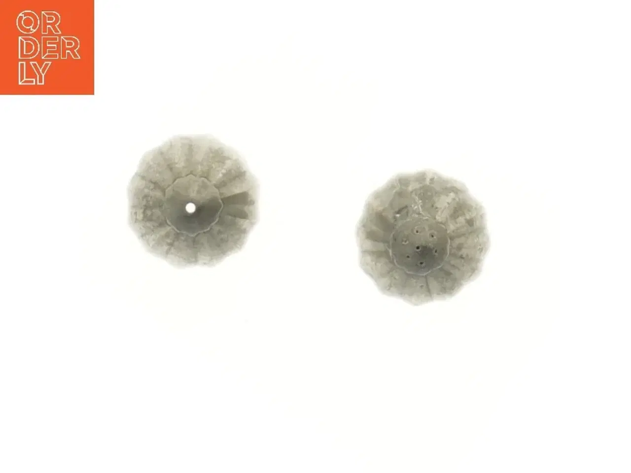Billede 2 - Metal salt og peber sæt (str. 6 cm)