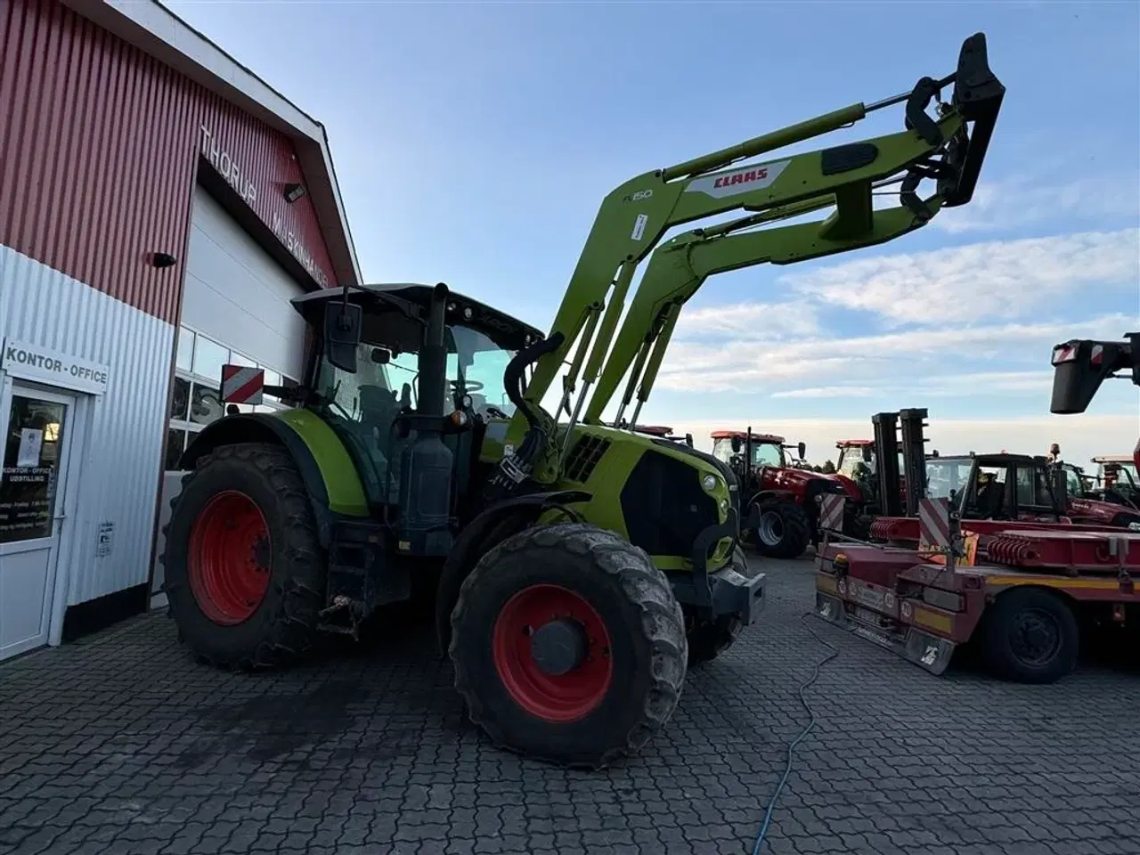 Billede 7 - CLAAS ARION 650 KUN 4600 TIMER OG FULD AFFJEDRING!