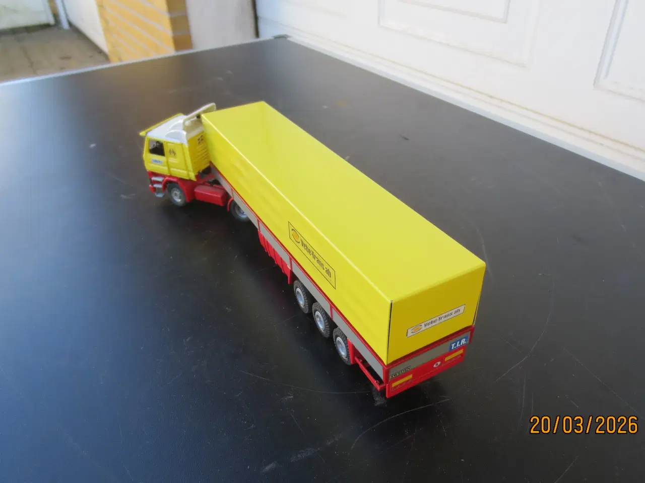 Billede 2 - 1 stk Modellastbil Tekno Scania 142 E 