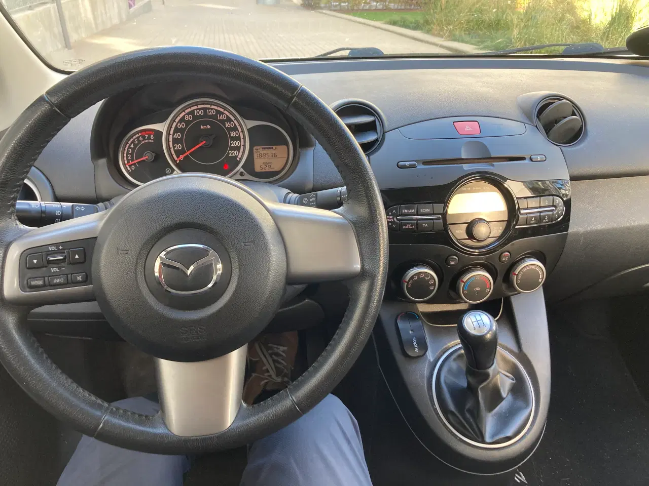Billede 9 - Mazda 2, 1,3 Takana Hatchback