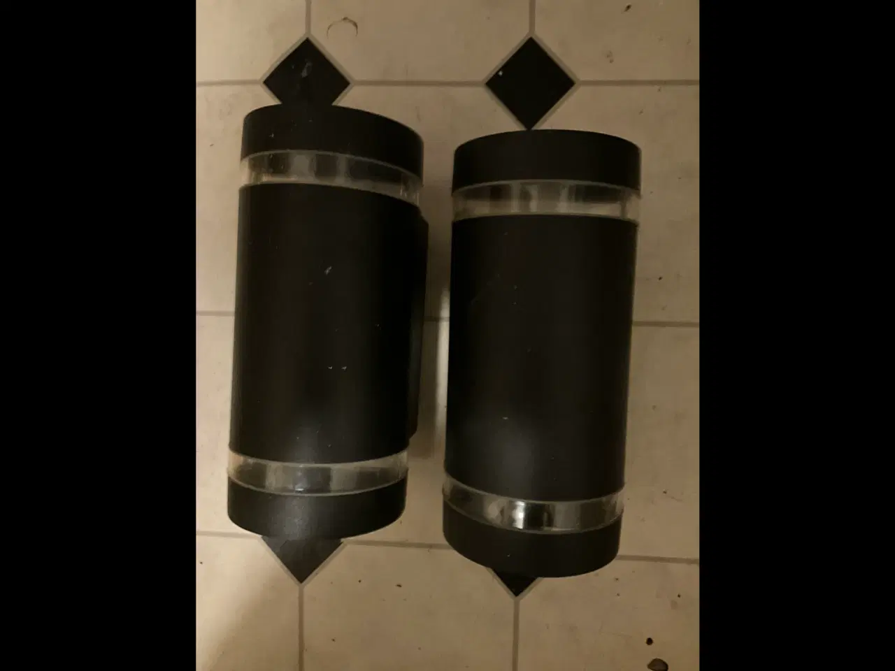 Billede 1 - UDENDØRS LAMPER 2 STK 