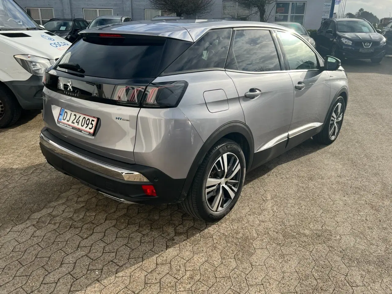 Billede 2 - Peugeot 3008 1,6 Hybrid Selection Sport EAT8