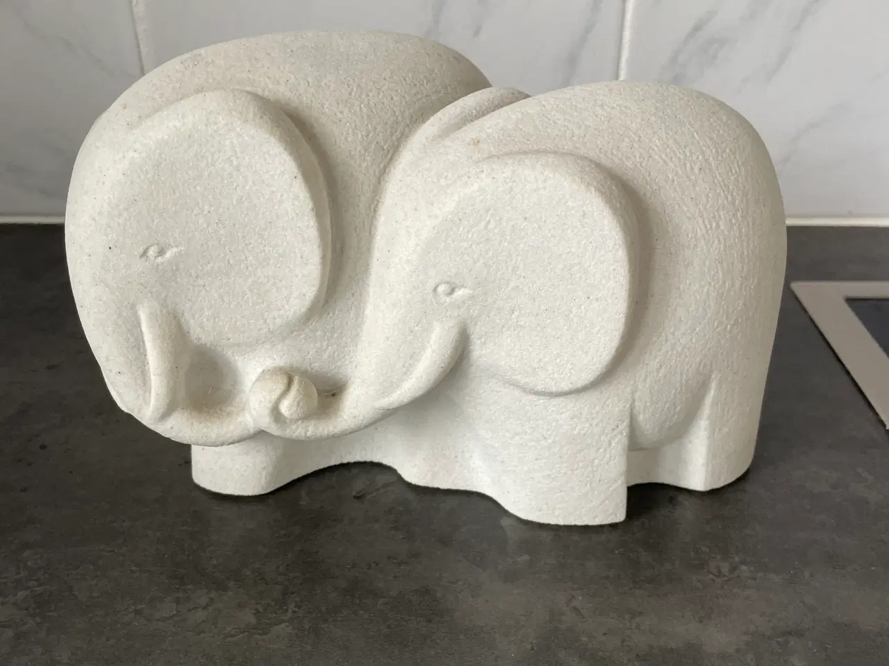 Billede 1 - Elefanter sandsten
