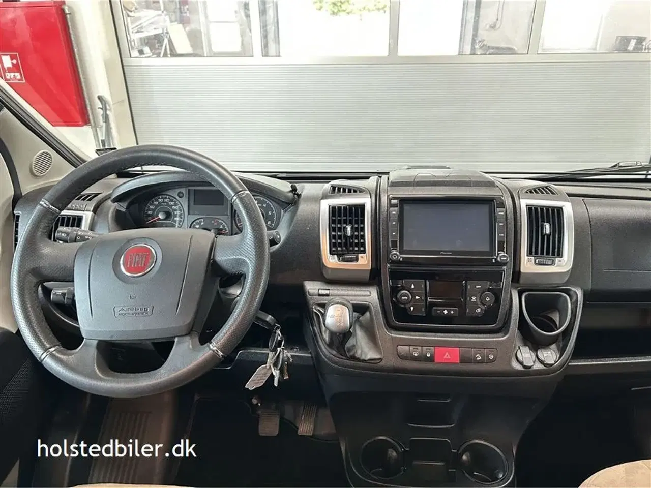 Billede 8 - 2019 - Carthago malibu 600 DB   Automatgear, km 31000, dieselfyr med indb. el-patron m.m.