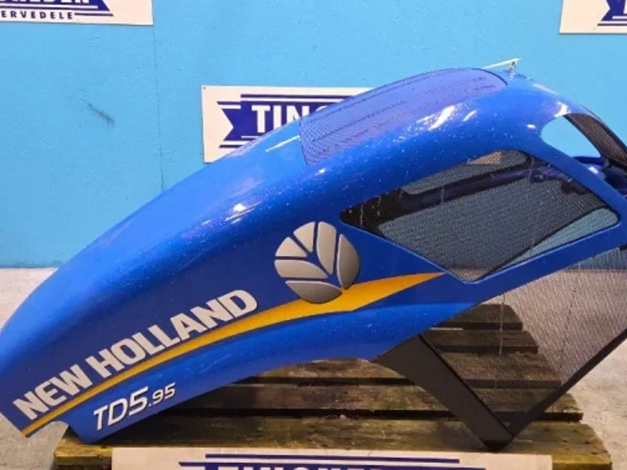 Billede 8 - New Holland TD5.95 Motorhjelm 84472053