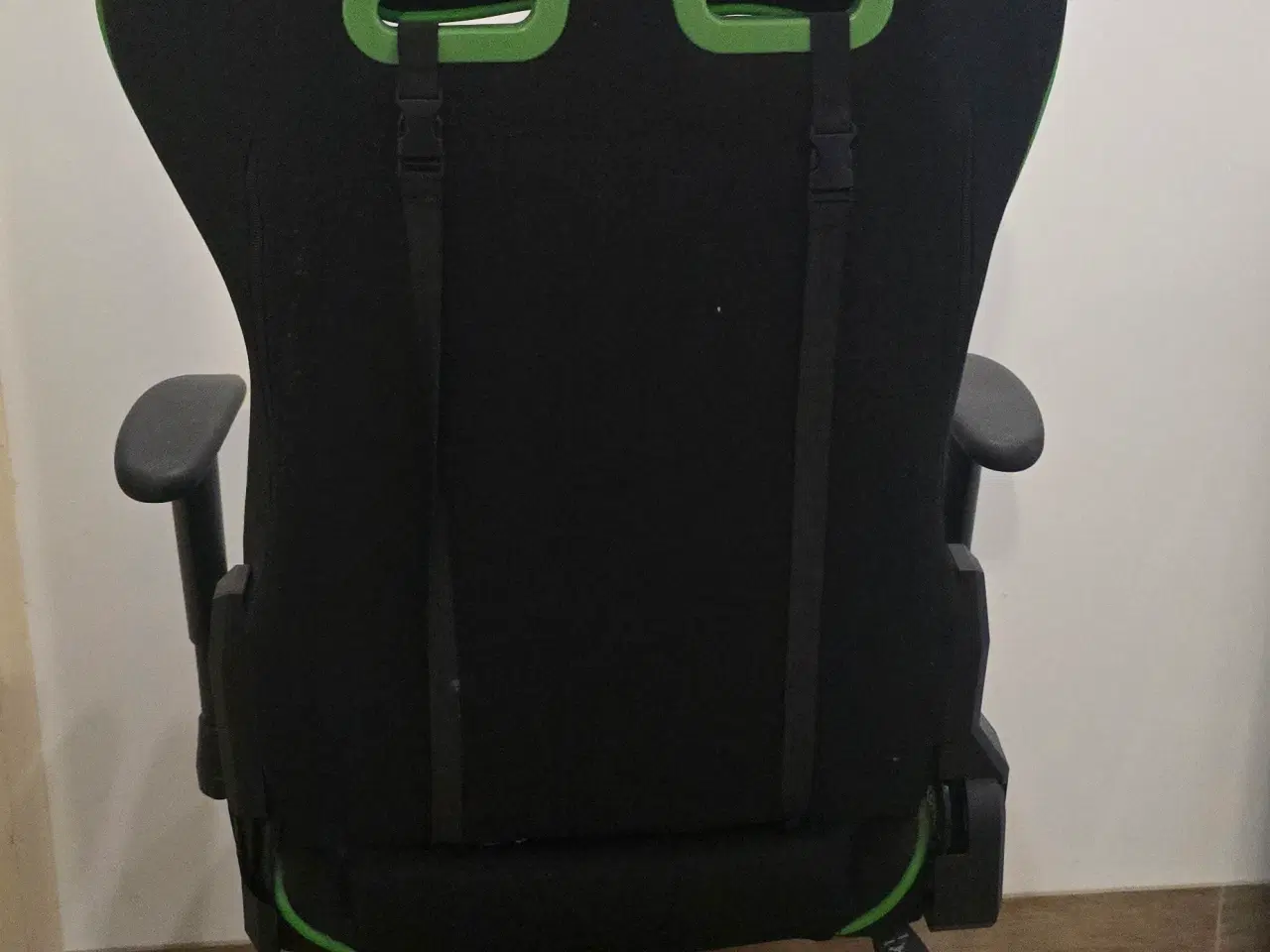 Billede 8 - Gaming set til komputel lg hd 19" gaming sæde, tas