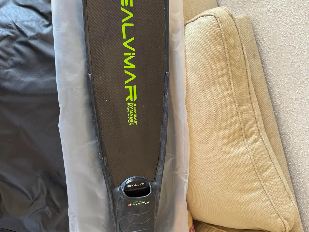 Billede 1 - prof i carbon Svømme føder/Købt hos King Fish KBH.