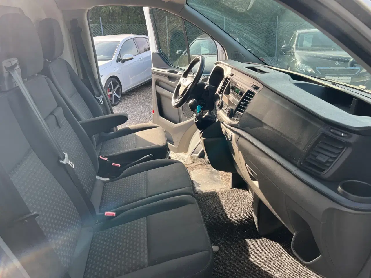Billede 14 - Ford Transit Custom 300 L2 2,0 TDCi 130 Ambiente