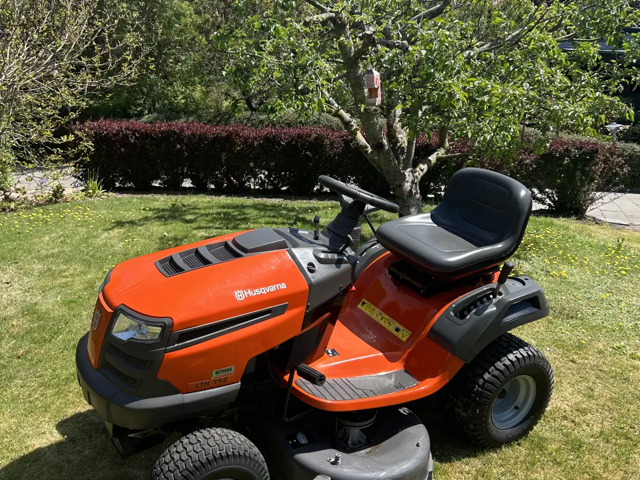 Billede 1 - Husqvarna LTH152 havetraktor 