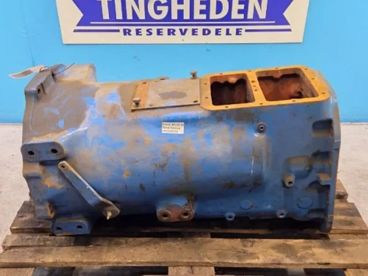 Billede 2 - Ford 8210 Gearkasse Hus E2NN7006EA