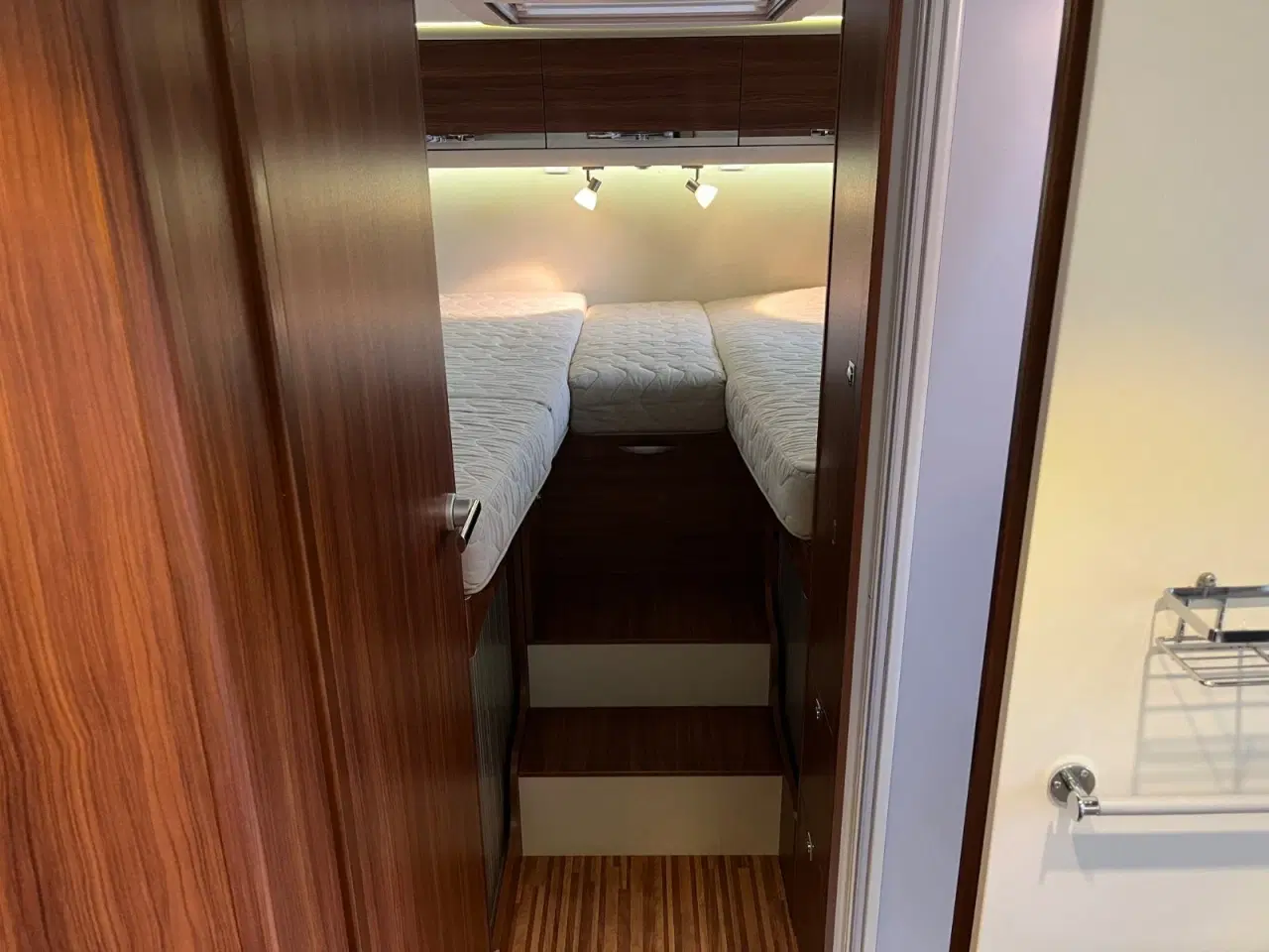 Billede 17 - Fiat Adria 2,3 Coral S 670 SL aut.