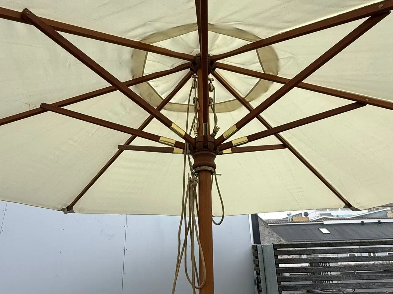 Billede 2 - Royal Teak Parasoller