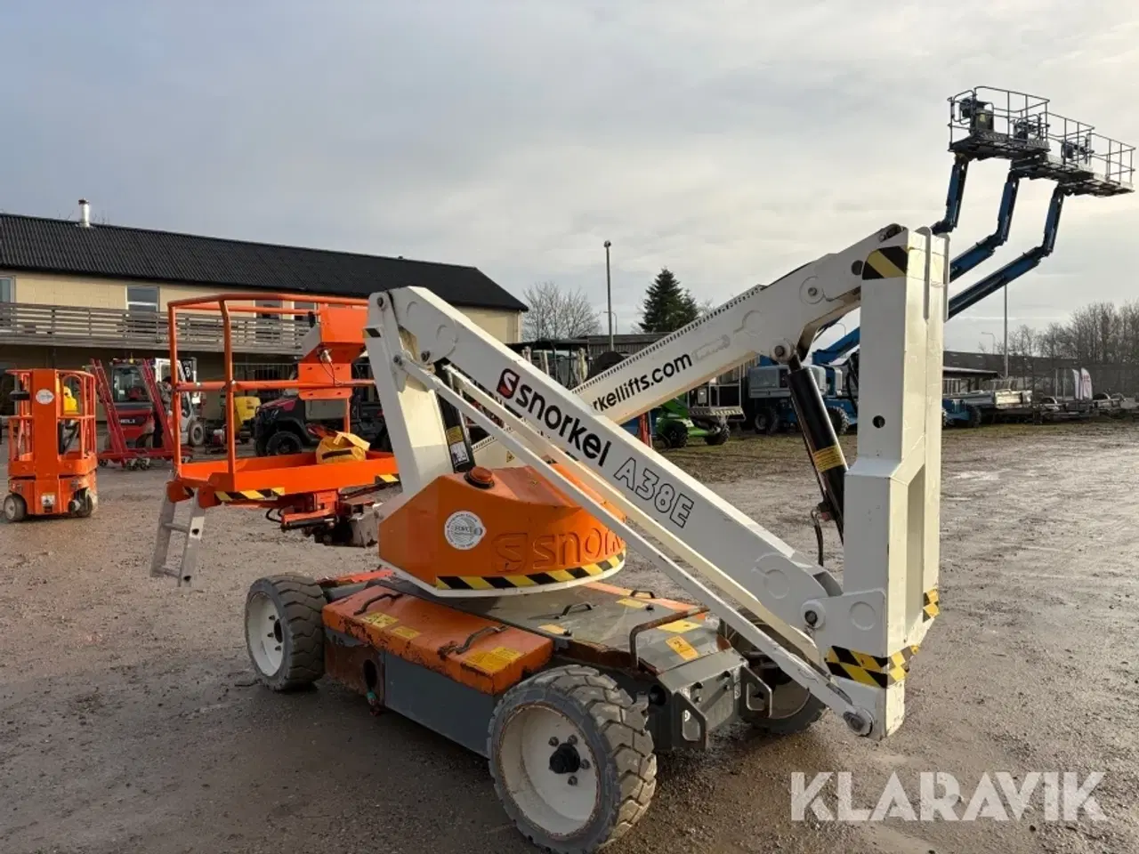 Billede 2 - Knækarms bomlift Snorkel A38E