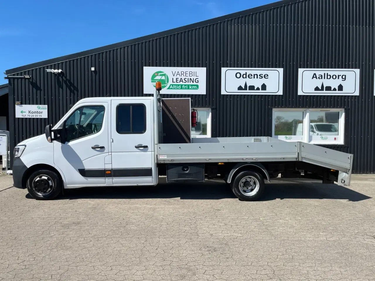 Billede 1 - Renault Master III T35 2,3 dCi 165 L3 Ladvogn RWD