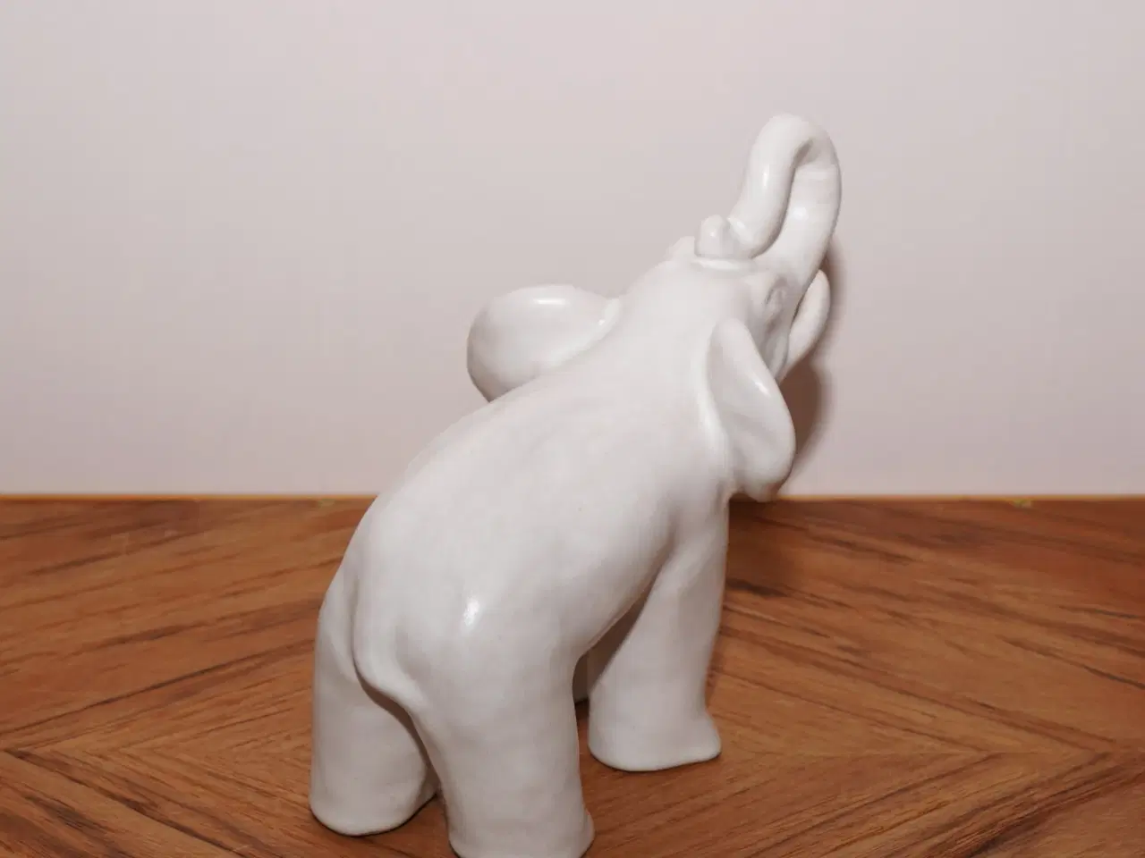 Billede 8 - Ældre elefant fra Michael Andersen Keramik