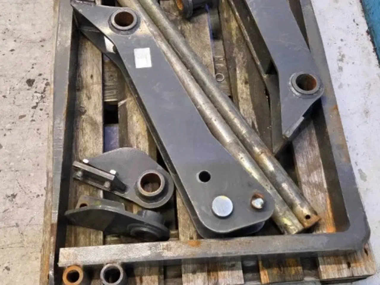 Billede 13 - New Holland B115C Pallegafler Kit 87310367