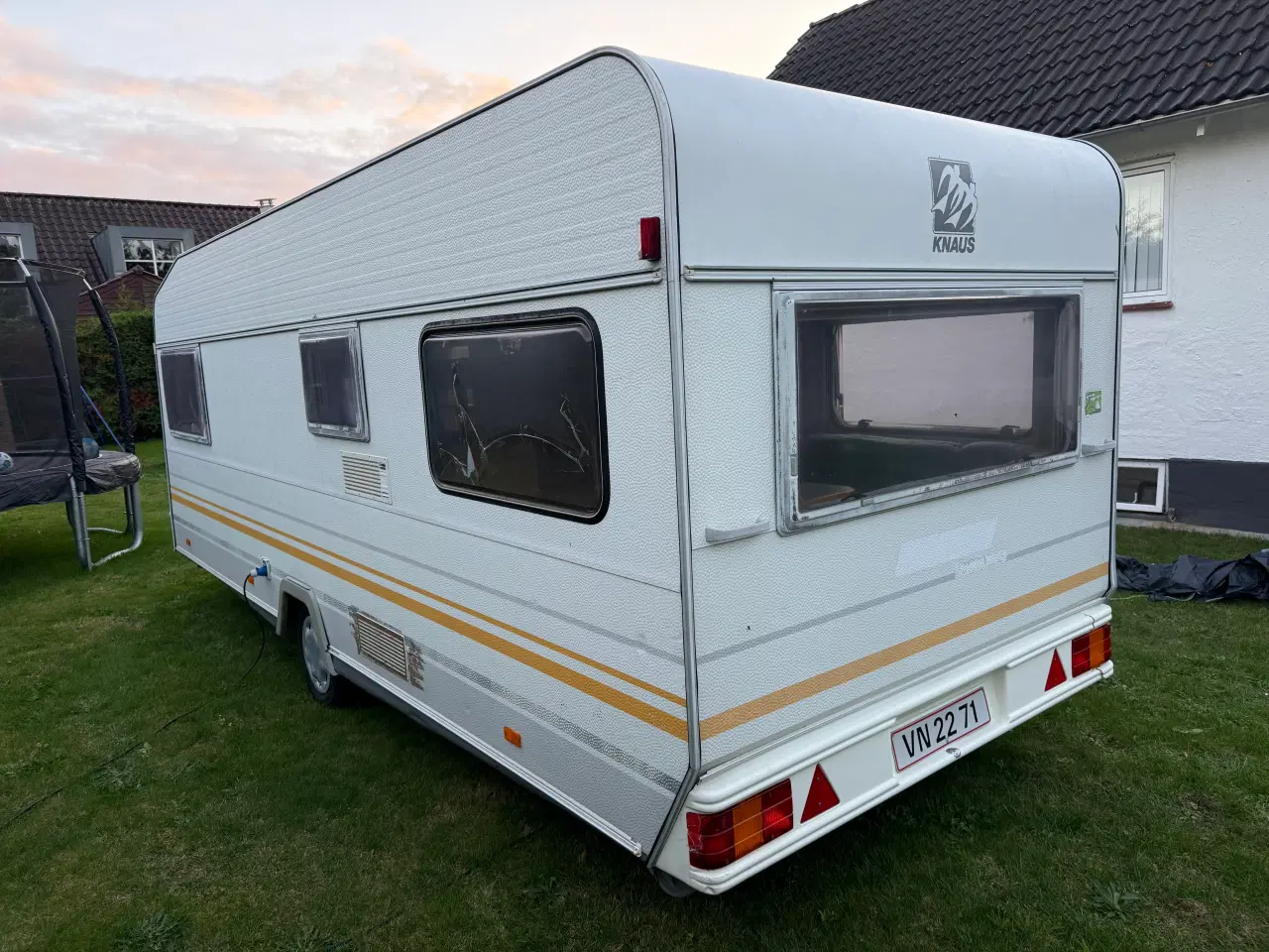 Billede 4 - NYSYNET Knaus Sudwind 1993 + fortelt CampOut