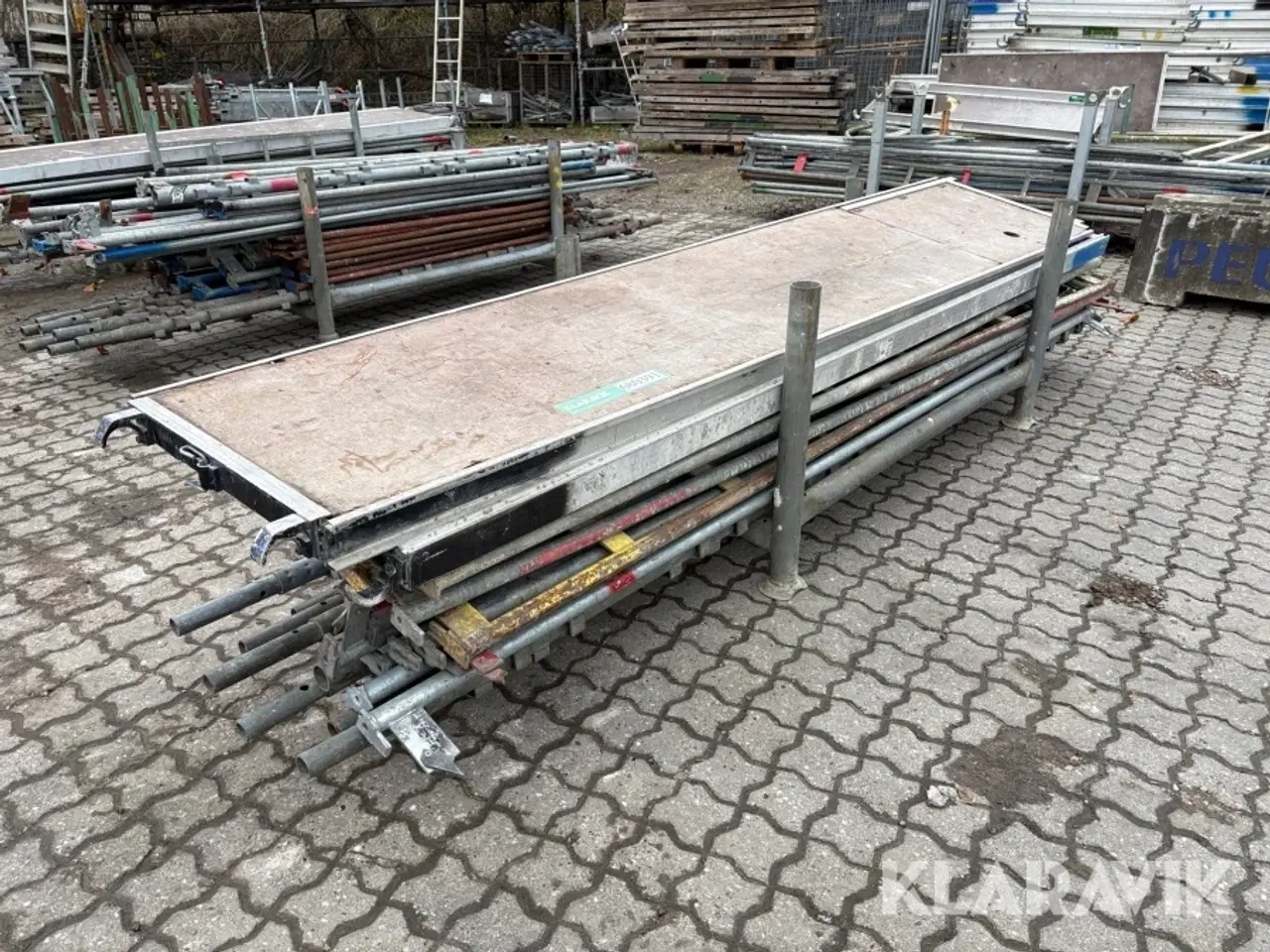 Billede 1 - Assorteret stillads udstyr