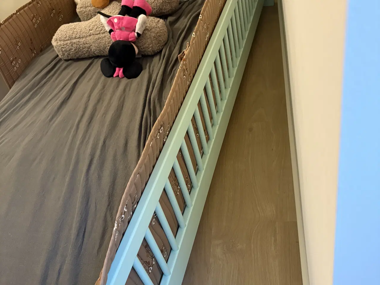 Billede 2 - Flot Juniorseng