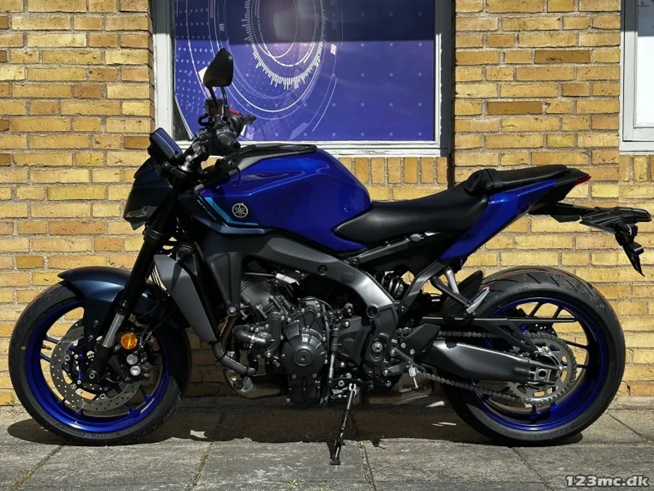 Billede 5 - Yamaha MT-09 version med reduceret effekt til A2 kørekort