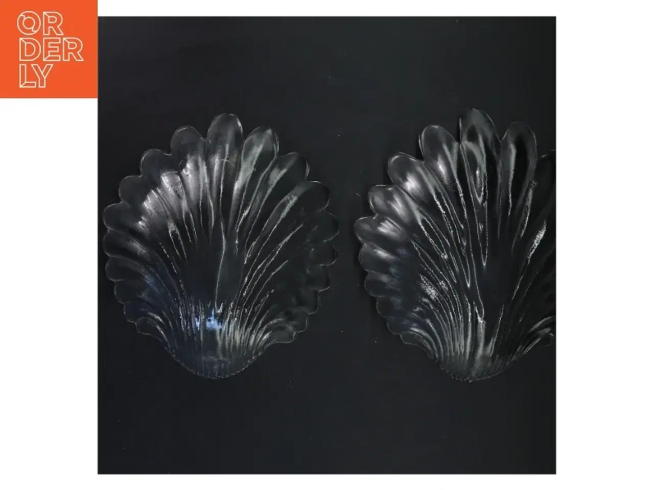 Billede 2 - Glasskåle fra svensk glasværk (str. 21x4&22x6 cm)