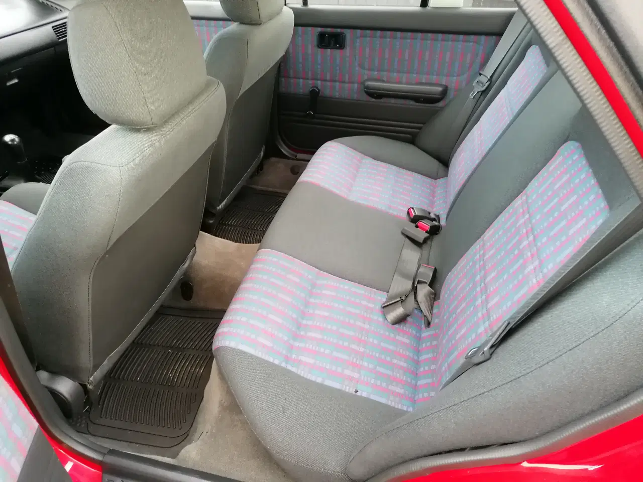 Billede 6 - Mazda 323