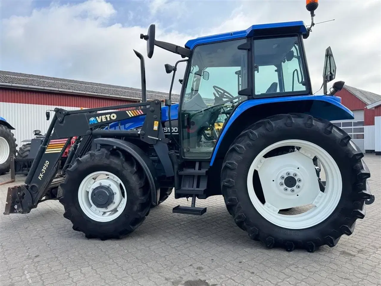 Billede 4 - New Holland TS100 KUN 3900 TIMER! MED VENDEGEAR VED RATTET OG AIRCON!