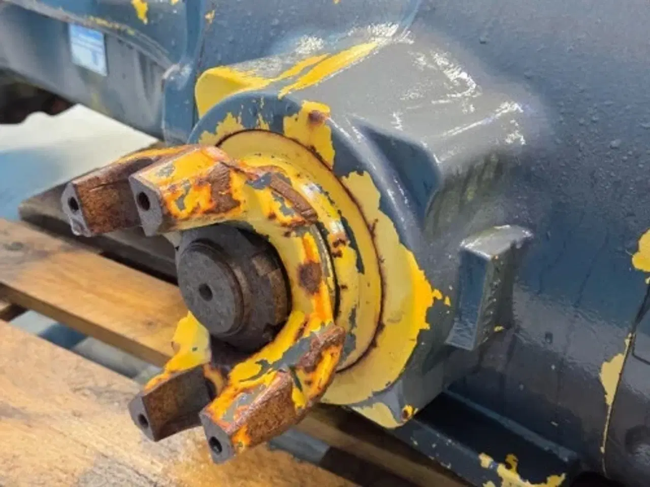 Billede 19 - Case 821G Foraksel 84240239