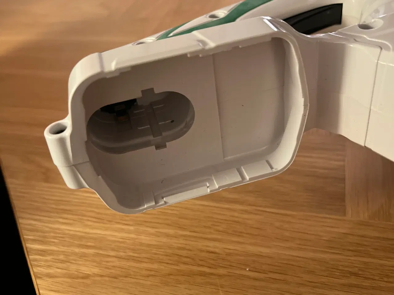 Billede 6 - HELT NY Hitachi 18V Hækkeklipper