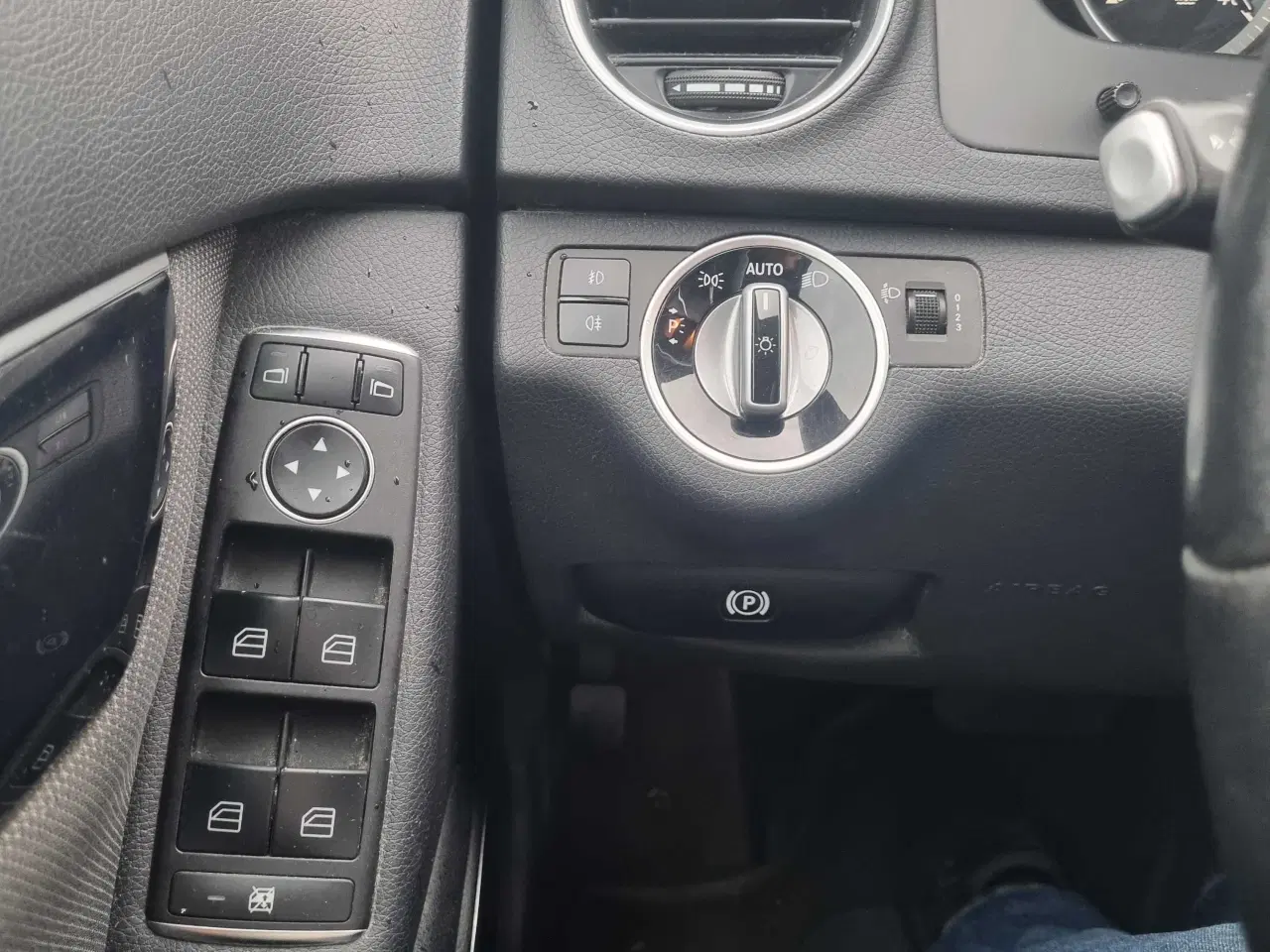 Billede 10 - MERCEDES C220 2,2 CDI  ok lavt km tal 