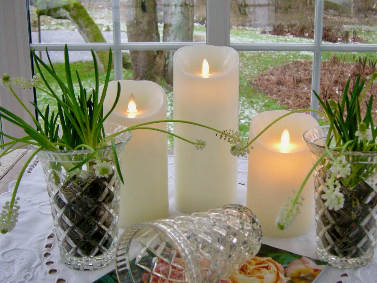 Billede 6 - Vaser i presset glas, Vintage vaser diamantmønster