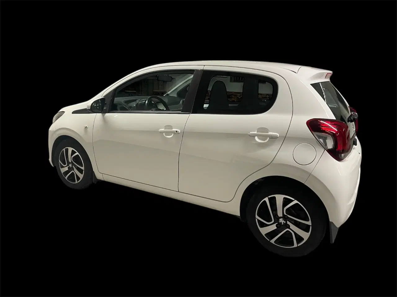 Billede 3 - Lille fin økonomisk bil