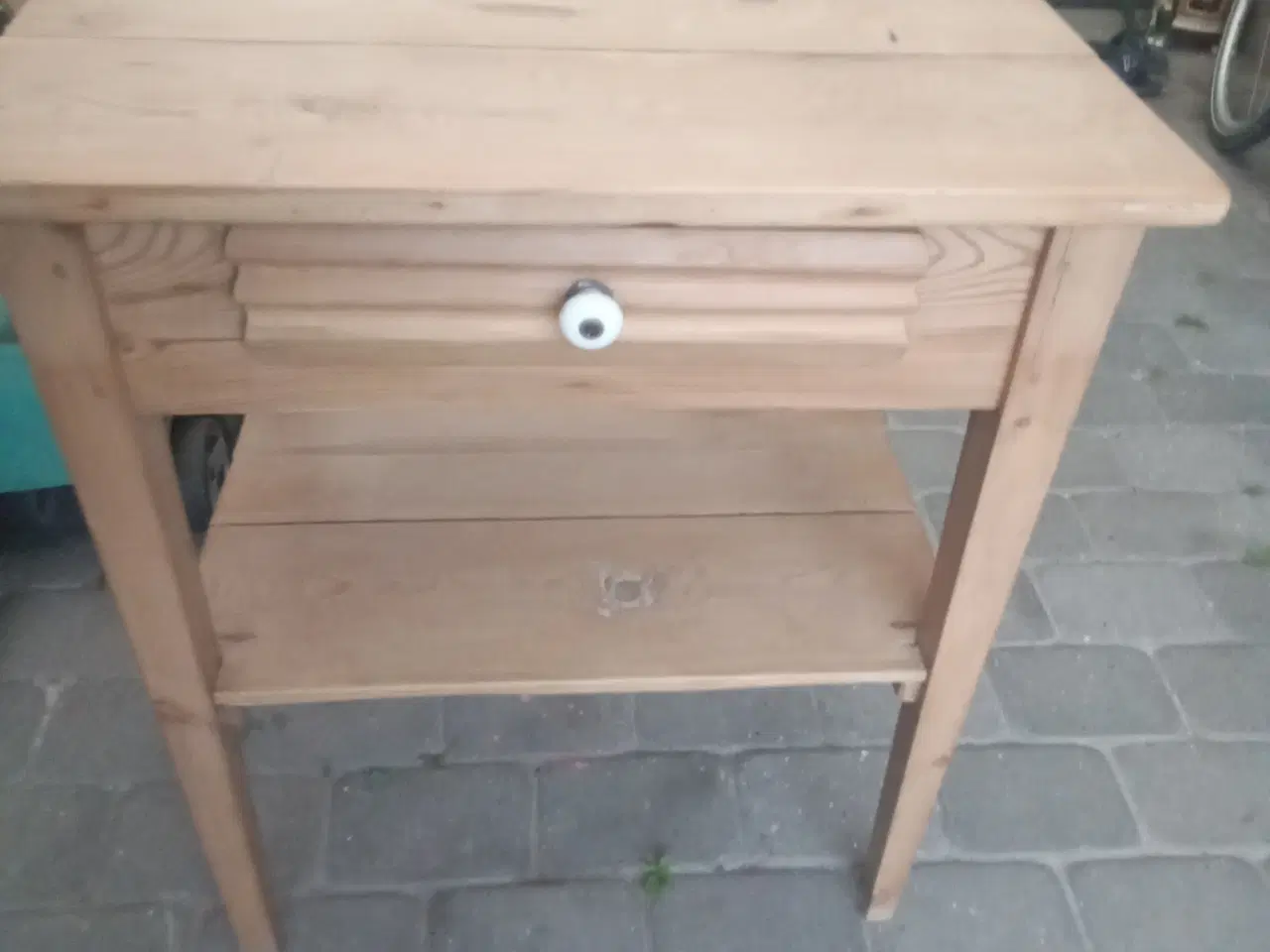 Billede 1 - Antik Servantebord