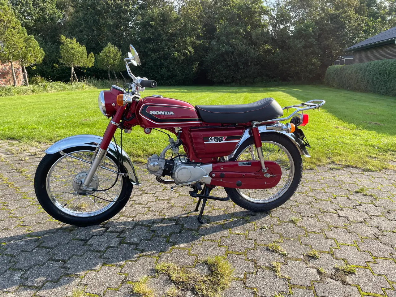 Billede 1 - Honda cd 50 årg. 1975