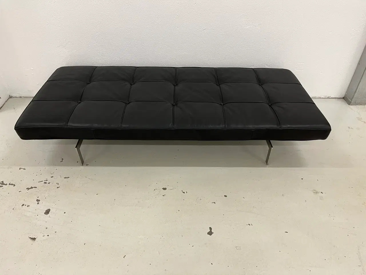 Billede 1 - Poul Kjærholm PK-80 Daybed(gammel model)