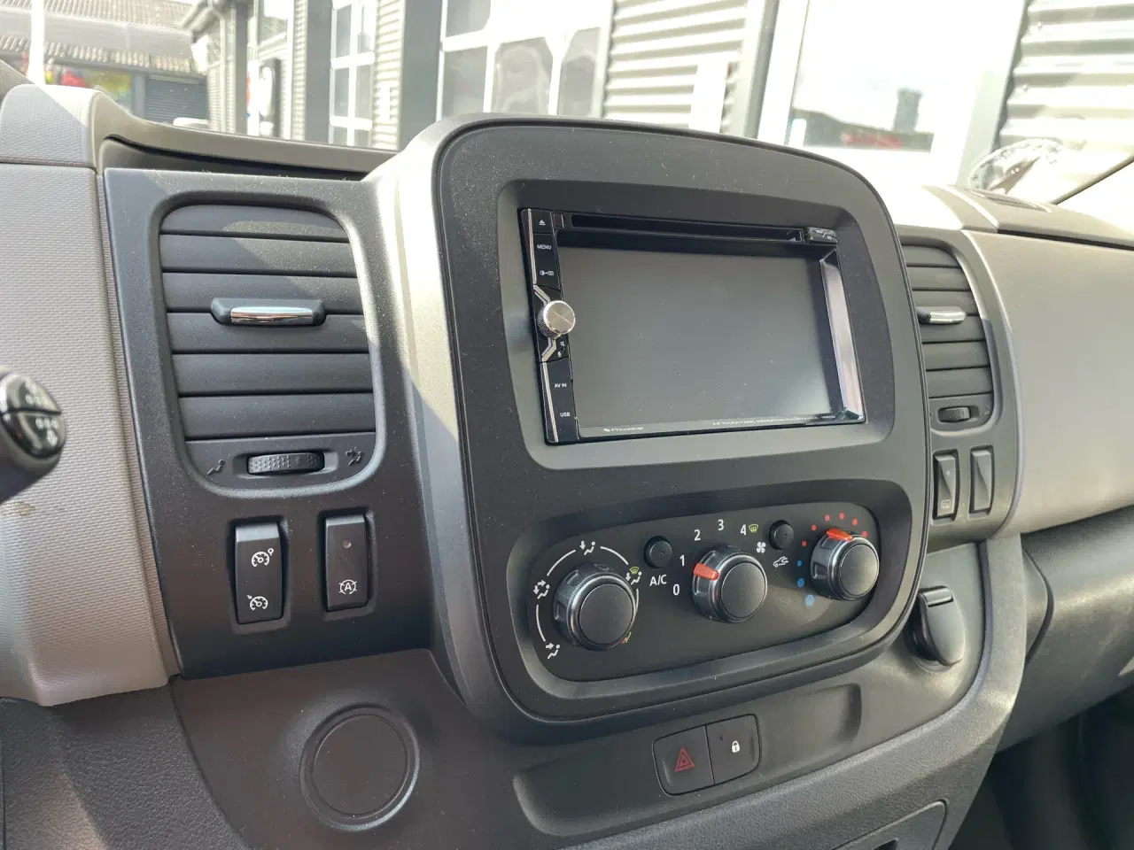 Billede 14 - Nissan NV 300 L2H1 1,6 DCi Comfort 125HK Van 6g