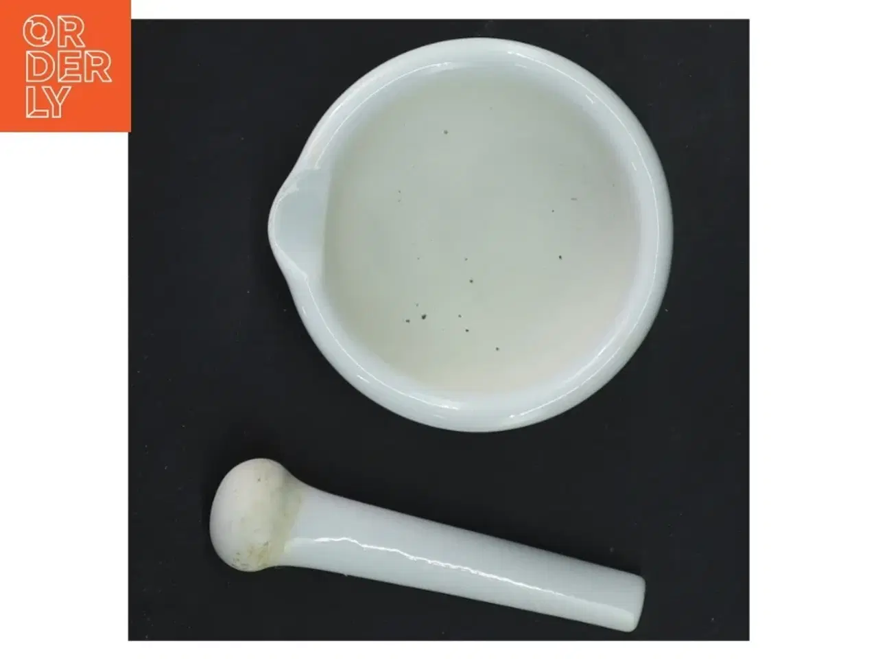 Billede 3 - Morter og pistil i hvid porcelæn (str. 10x4,5&11,5x2 cm)