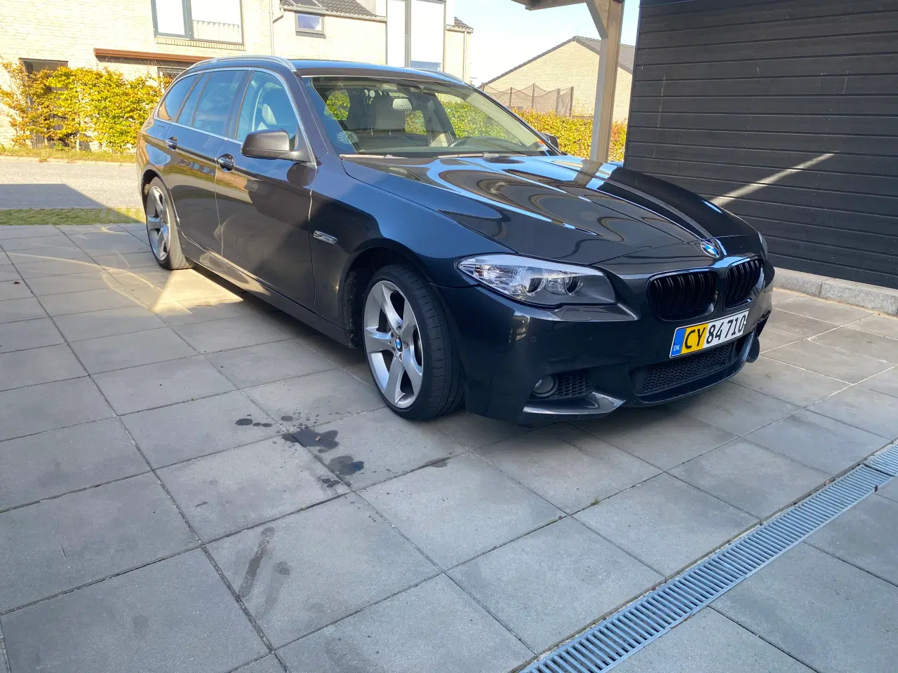 Billede 3 - 🚗 BMW 520d – Velholdt og velkørende pendlerbil 🚗