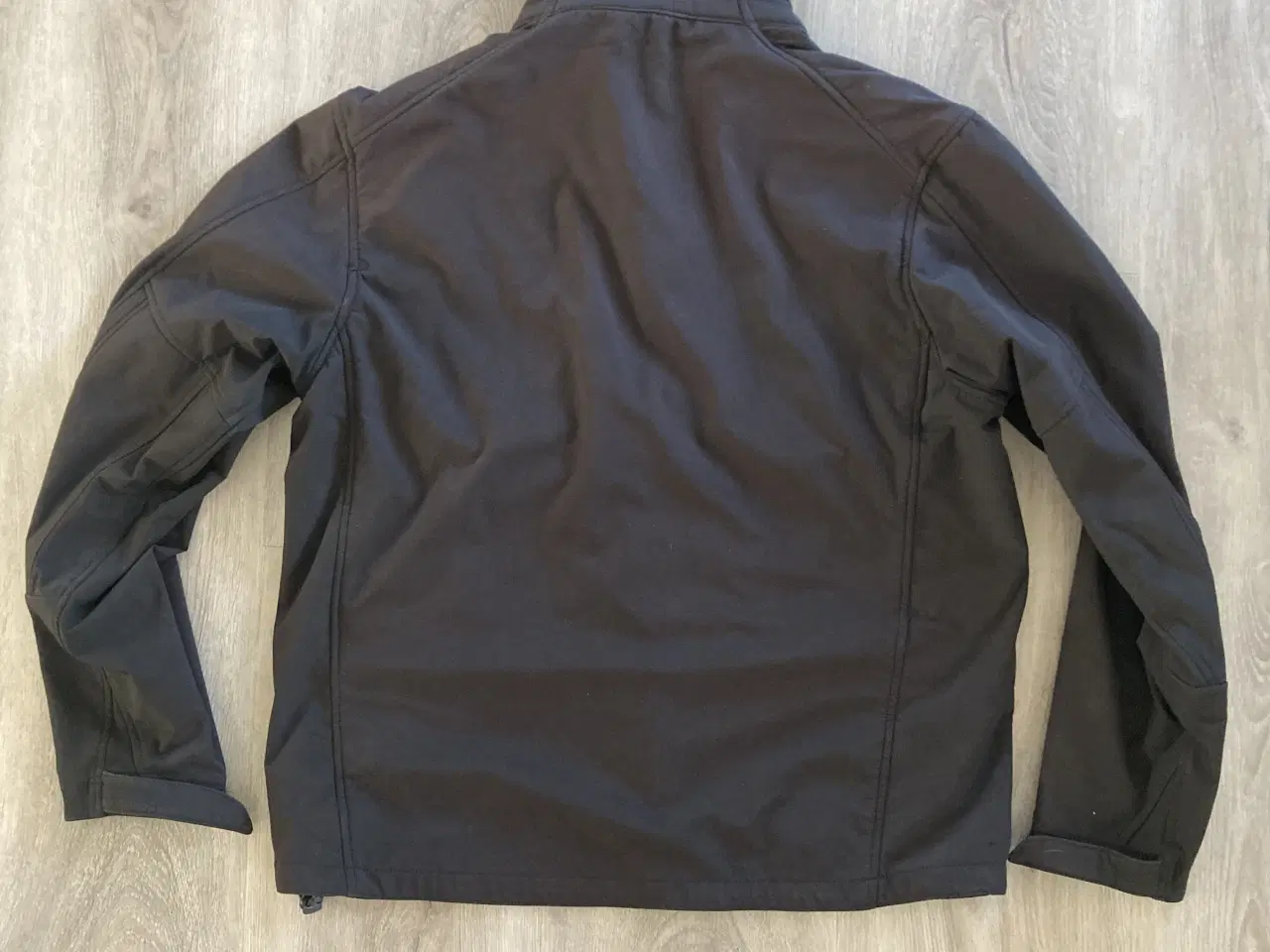 Billede 2 - Sort softshell jakke str. XXL