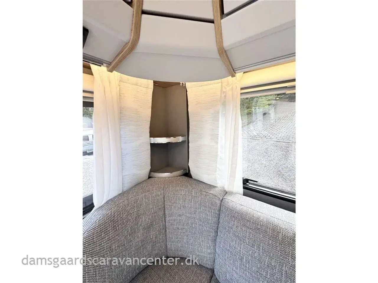 Billede 8 - 2022 - Dethleffs Camper 460 EL D-Line   Enkeltsenge-Lamel-Gulvtemp.-Mover-Telt