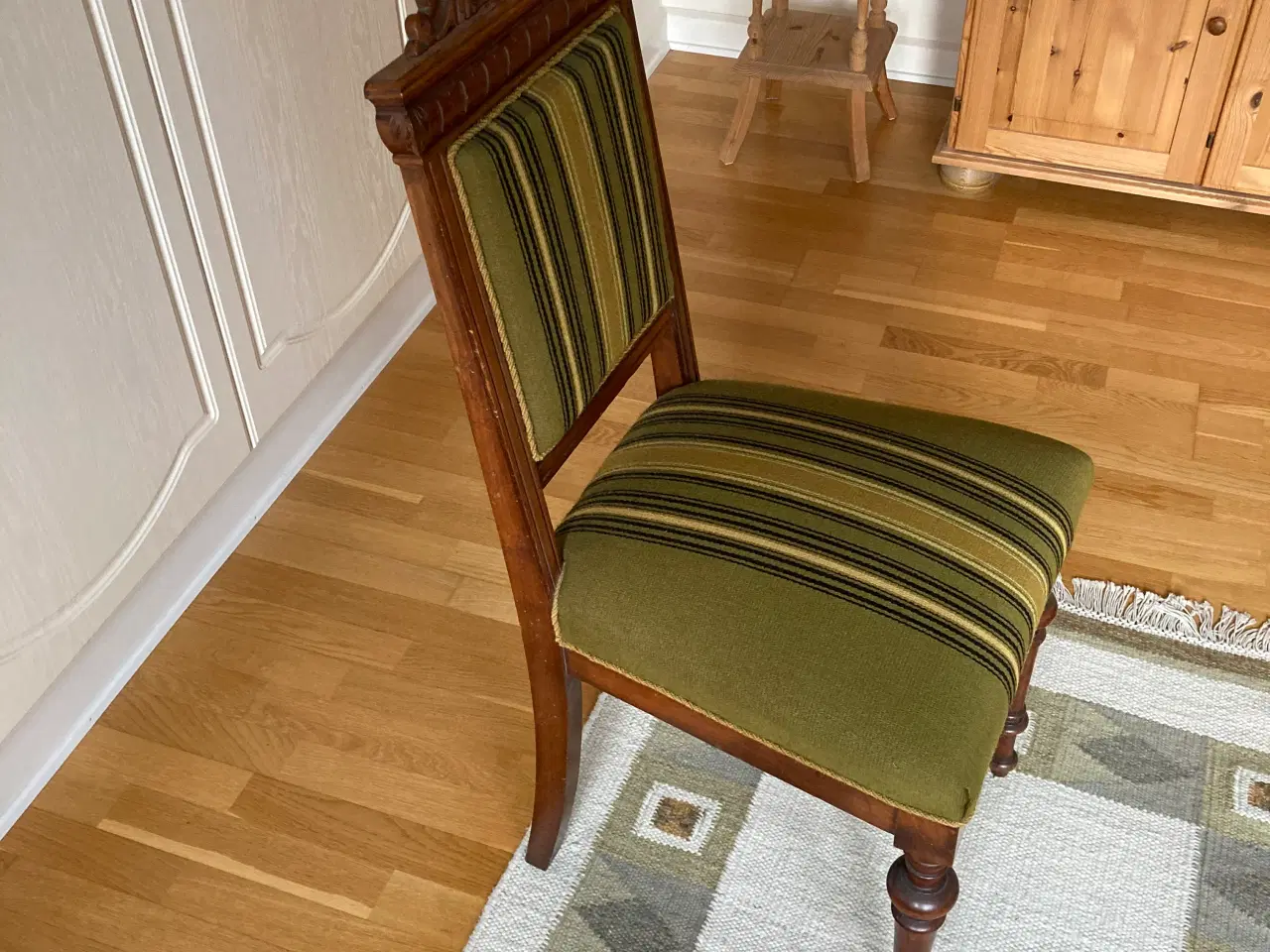 Billede 2 - Egetræstol