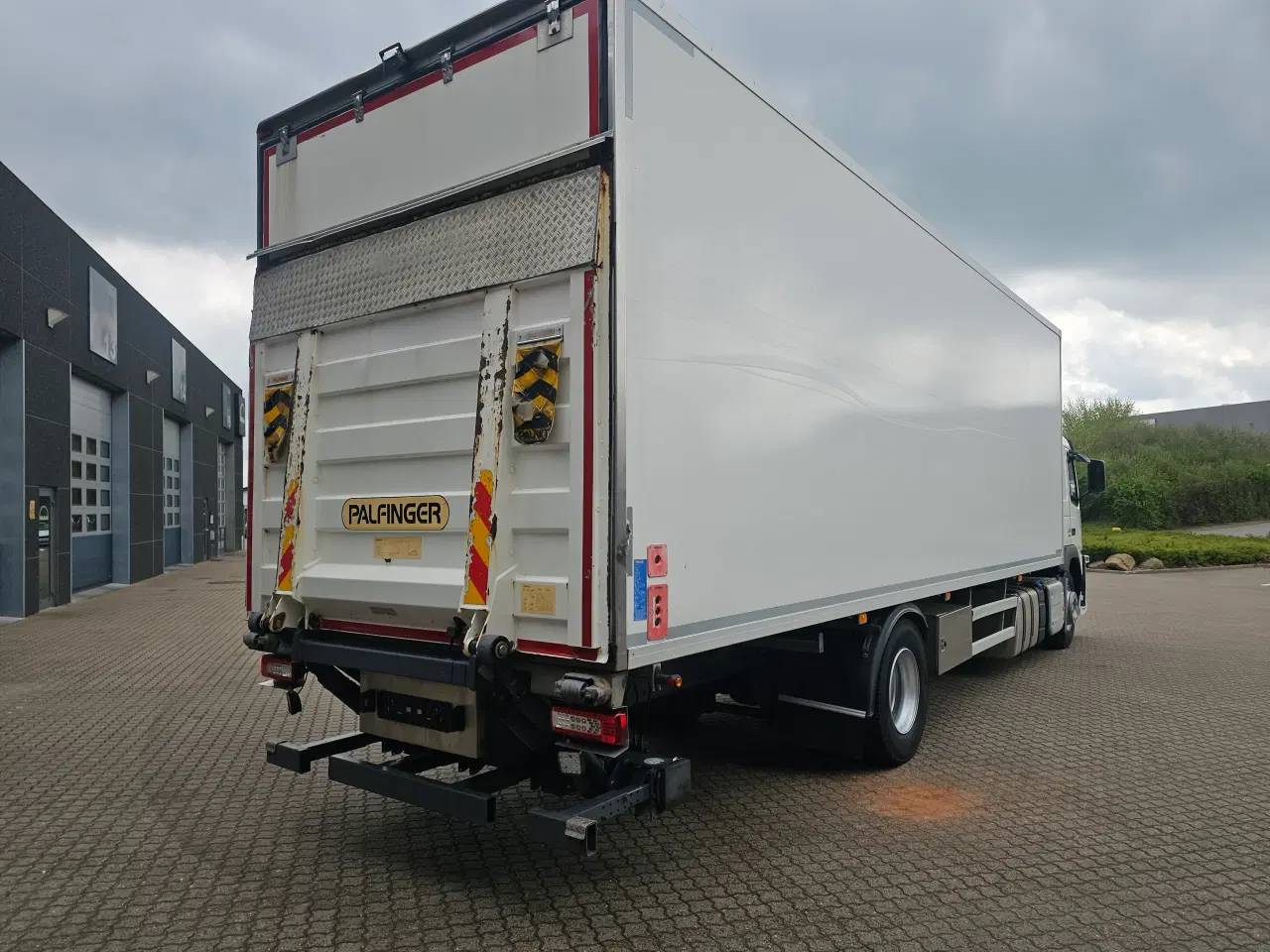 Billede 8 - Volvo FM330, Køle