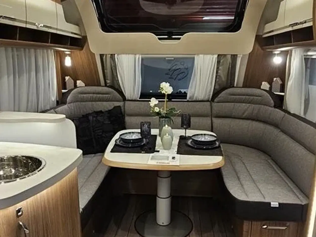 Billede 8 - Knaus SÜDWIND Scandinavian Selection 650 UDF - VINTERTILBUD Mover Kr: 1.- Spar 27.898