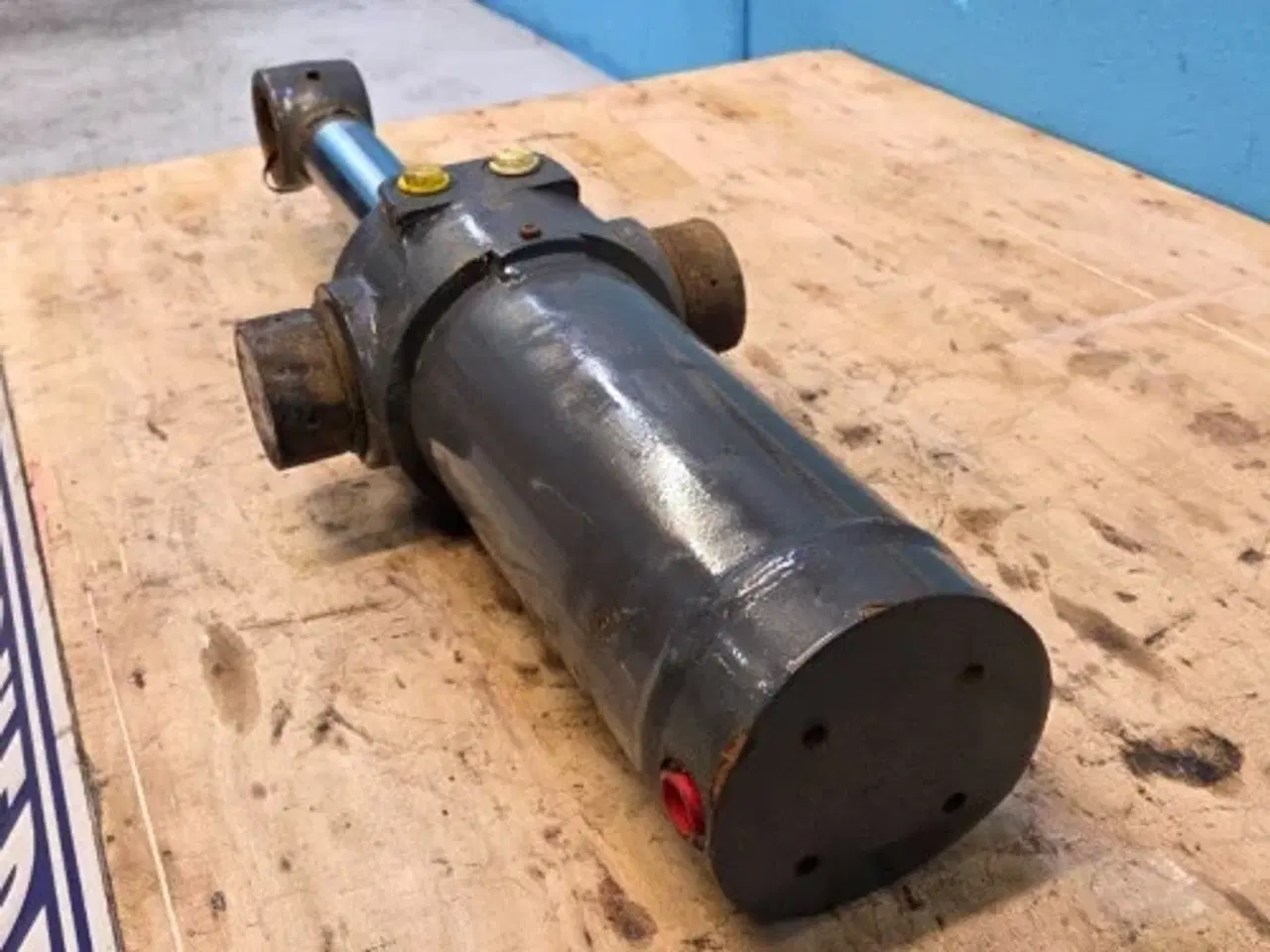 Billede 8 - New Holland LB115B Cylinder 90488673