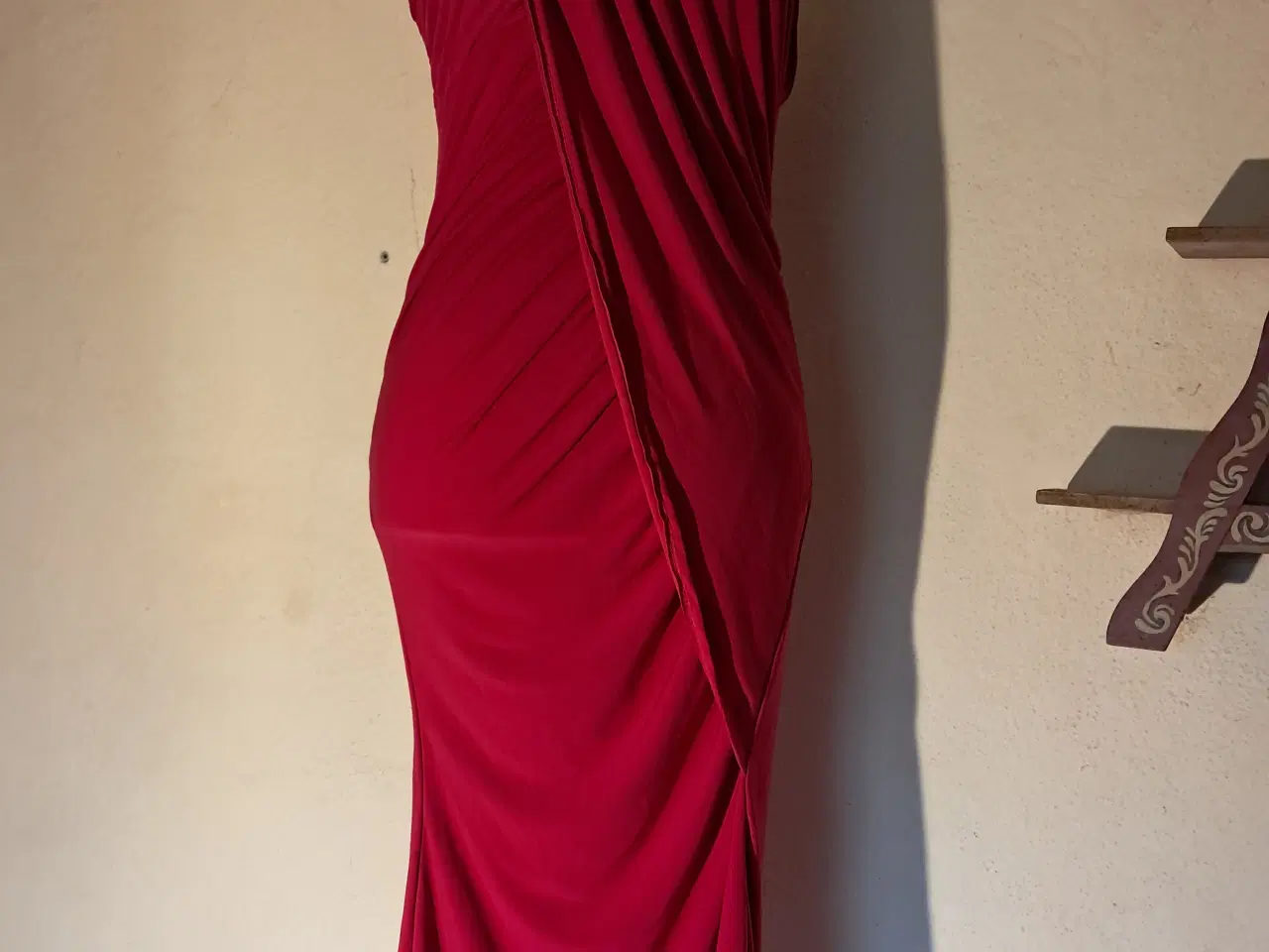 Billede 1 - Fains str. M kjole