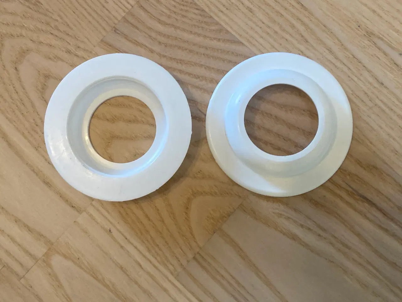 Billede 4 - Rosetter for rørgennemføringer