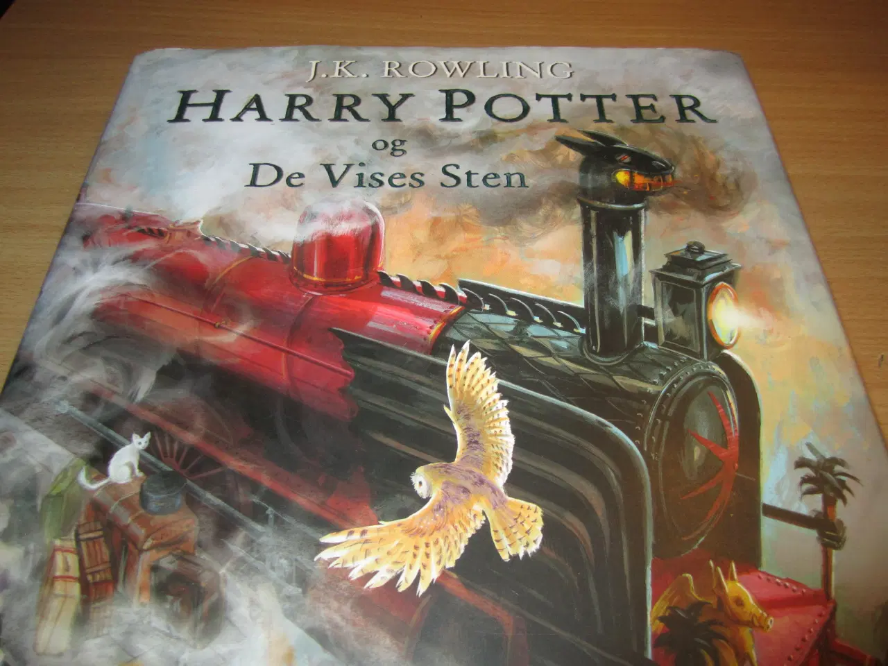 Billede 1 - HARRY POTTER og De Vises Sten.