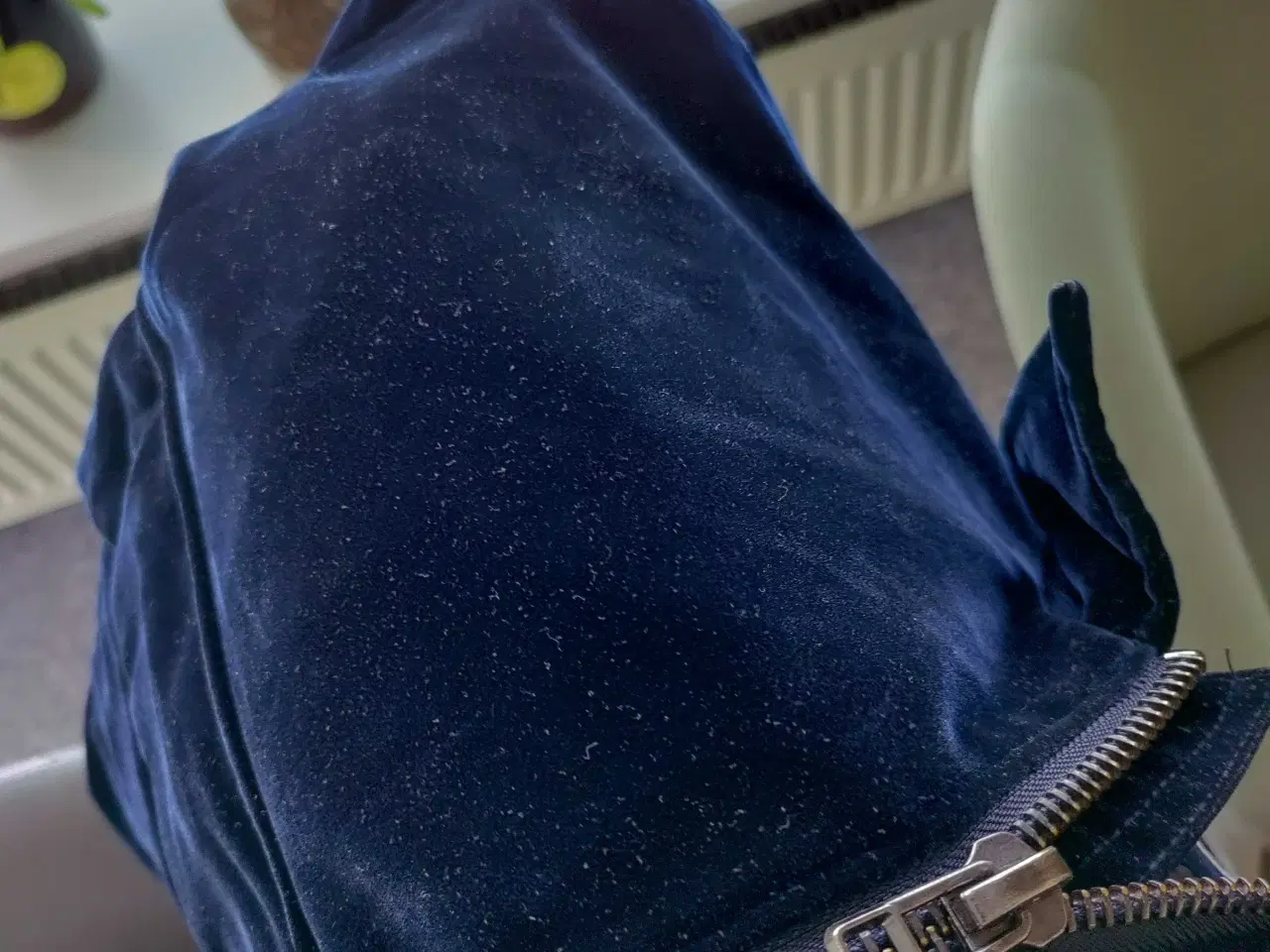 Billede 3 - Velour jakke str M - som ny