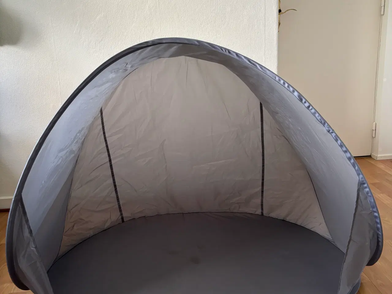 Billede 2 - Pop-Up Soltelt med UV-beskyttelse 50+
